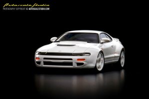 Я на вот такой катался в свое время по Москве....шеф ее из америки привез, головы сворачивали все......это точно.....а еще конечно БМВ 8 это зачет, красивая машинка была....очень стильная и ладная!