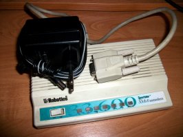 А кто это помнит?!
Девайс до сих пор валяется в гараже, сидел с него в инете с 1998 года по 2004. Причем на наших сетях он никогда даже не работал на 33,6, а максимум на 28,8. И это была скорость  Интернета в Кбит/сек, когда объем данных равных 1-ой дискете в самом лучшем раскладе качался за 7-8 минут, а диск 700 МБ непрерывно качался бы 2,5 суток!!! :)