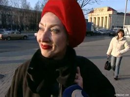 Она мне вот кого напомнила. Не удивлюсь, если это одна и та же. Ну или сёстры... по разуму