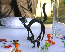 Ну , а как без чёрной кошки...