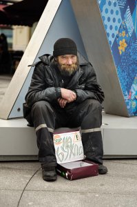 Три очень короткие, но по-настоящему забавные истории о бомжах