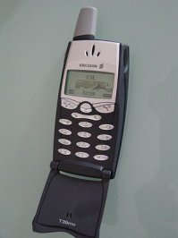 Всегда скучал по этим: 
1. Nokia 6310
2. Ericsson t39m
3. Nokia 8850
4. Nokia 8210
5. Siemens SL45
6. Sony Z7