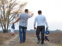 С папой лучше не шутить, ведь папа - это... папа