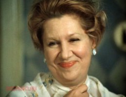 Вот три злыдни писюкатые :