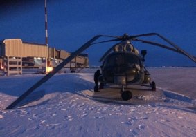 Да пусть заведут дрыгатель, лопасти и выпрямятся.