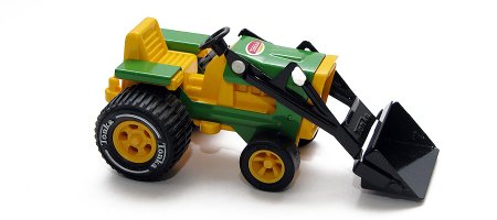 Помню, эта советская копия от Британской игрушки фирмы "Tonka". У моего однокласника были родственники за бугпом и, следовательно, оригинал.