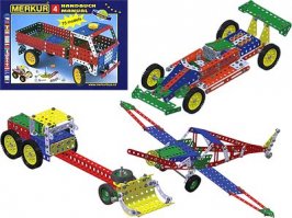 "Лего" никогда не было, больше любил металлические конструкторы. А когда на Новый год подарили чешский конструктор "Merkur", так вообще от радости прыгал - столько разных разностей можно было мастерить. О множестве комбинаций на основе инструкции и без неё говорить и вовсе излишне:)