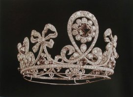 Теперь корону может примерить каждый!