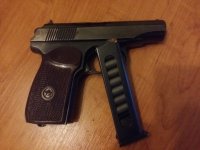 Тоже наследие СССР.  Приятно в руках подержать. Подержал буквально пару минут назад. Для особо возбудимых - всё законно