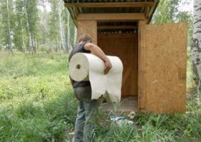 Из живота подростка извлекли килограммовый комок волос