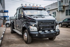 А это автомобиль? Да молодцы наши стараются