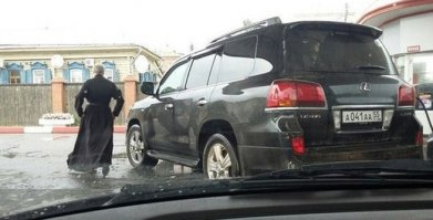 Тоже фотомонтаж???