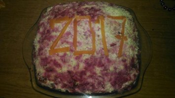 Салатик с датой был, наверное, у многих )))