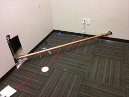 А что тут плохого? Чистая медь, 300 лет простоит! )))