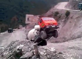 наверно джЫгит за рулём!