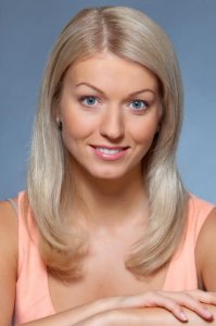 А лично мне всегда Виктория Герасимова импонировала) Много где снималась)