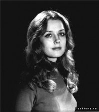 А кто это такие?
Подписали только одну. Больше раскрученную чем красавицу.
А ведь были и действительно красивые...