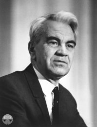 К создателям ракетно-ядерного щита (и меча) необходимо ещё третье "К" добавить: Мстислав Всеволодович Келдыш.  Он хоть и 10 февраля родился, но без него явный некомплект.