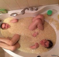 Что происходит на этих фотографиях?