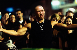 Персонажи известных картин в России