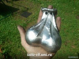 Скорее не весь железный...