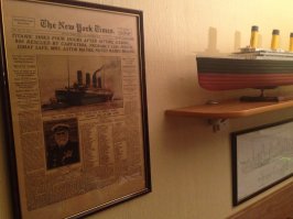 А у меня тематический уголок дома. Правда модель еще не достроена