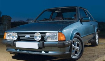 у меня в 1995 году был форд XR3i /// по тем временам это была чумовая машина !!!!