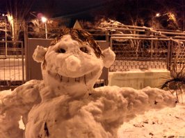 Россияне превращают снег в произведение искусства.