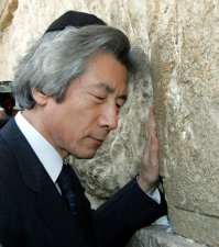 нет, далеко не всё ты видел :)
Есть китайские евреи и даже японские евреи...