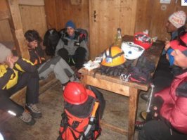 Автор, нам ведь интересно, как она внутри выглядит....