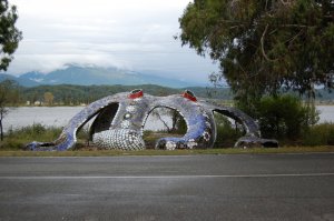 Абхазские остановки не с чем не перепутать...
