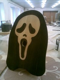 вот такую вещицу делали когда-то у нас на работе в свободное время, то-ли соседей отпугивать, а может суровых птичек завлекать)