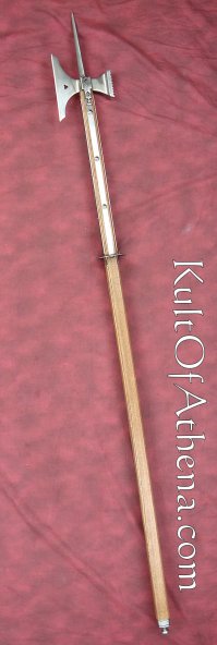 Пока машешь, укусят или напором масс задавят. Не говоря о том что пластиковые бутылки с водой это самое простое что есть для рубки. А в людях есть кости, хрящи, связки.
Советую вот. Главное близко подходить не надо.