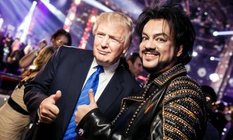 а чего это пугало не пело ? как так