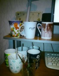 Блин, не столько ,но штуки 3-4 бывает скапливаются:)