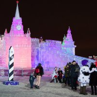 А вот о телесных лосинах не показалось, это реально жесть, мерзость редкосная