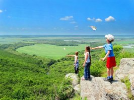 Красиво, хорошо! Но дети ГДЕ стоят? Кто так рискнул?