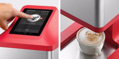 латте-арт, поражающий воображение (ц)

как мало, оказывается, надо, чтобы поразить авторское воображение. На кой нужны его трафареты, если есть совместимая с iOS и андроид кофеварка Ripple? Принт любой сложности на пенке. Вот это поражает.