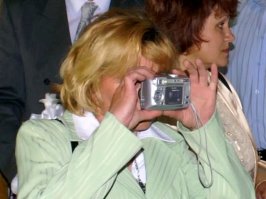 15 свадебных фотографов, готовых на все ради отличного кадра