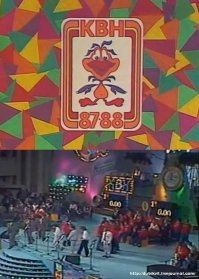 Странно что не упомянули  Аншлаг уж кто как не они собирали концертные залы и занимали все эфире, а если тебя одобрила  Дубовицкая считай уже попал на ТВ и гастроли по стране.
Про КВН-щиков упомянули, а про КВН, его что тогда не смотрели