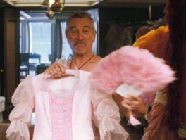 "Да ладно вам, капитан, все и так знают, что вы голубок"
х/ф "Звёздная пыль"