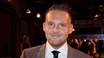 Жаль только, что Аксель Штайн, повзрослев, потерял свою индивидуальность. Был такой прикольный пухляк - а теперь похудел, возмужал и стал вообще средним и ничем не выдающимся мужиком...