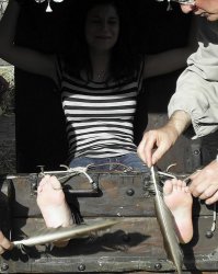 Не тем они занимаются, ой не тем.