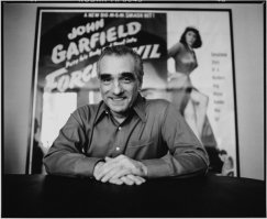 Самая крутая коллекция - это кинопостеры у Мартина Скорсезе :)