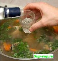 Конечно об этом надо позаботиться заранее. У Жены водительские права есть ?