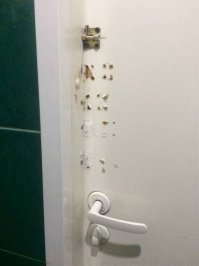 С 5 попытки установил замок