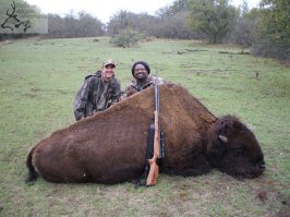 а вот Квакенбуш ничего не изобретал, а просто молча делал винтовки.
в калибре .575