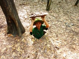 Товарищ <span style='color:gray'>[мат]</span> Нгуянь Вянь говорит - зачОтный домик. Жить можно