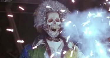 10 голливудских киноперсонажей с самыми дурацкими прическами (11 фото)