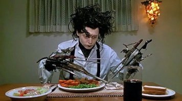 10 голливудских киноперсонажей с самыми дурацкими прическами (11 фото)